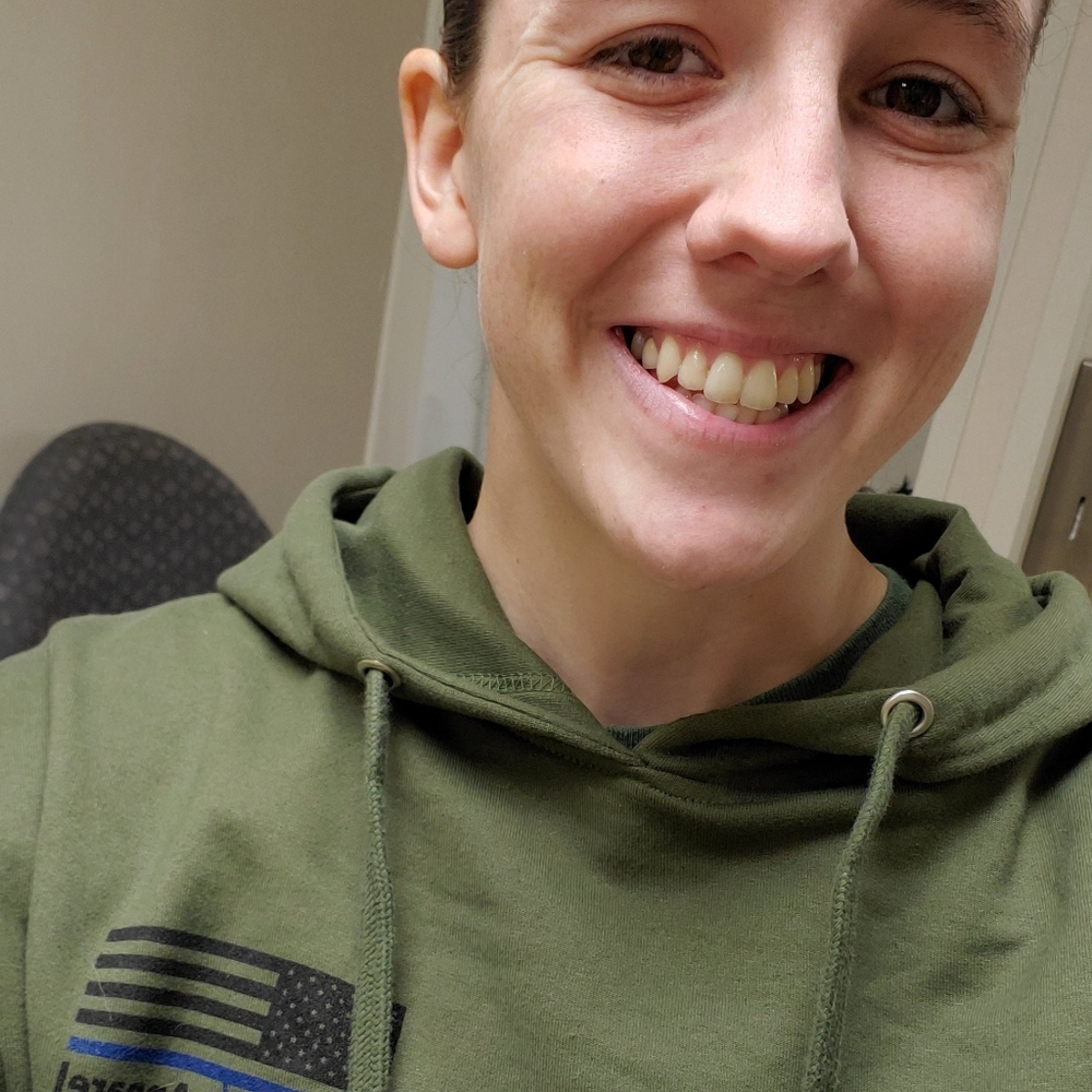 Meet your Posher, Stephanie